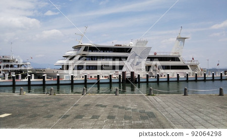 Bianca Lake Biwa cruise ship Bianca Lake Biwa cruise ship 92064298