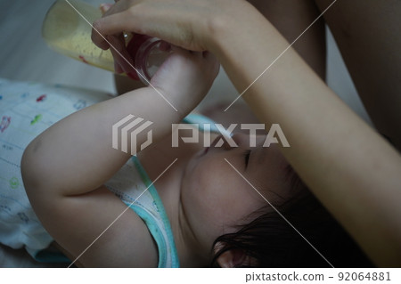 drink milk drink milk 92064881