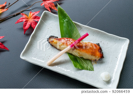 Splendid alfonsino grilled in Saikyo 92066459