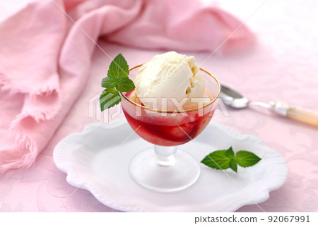 Peach Melba Peach Melba 92067991