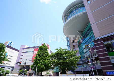 Scenery around Seiseki-Sakuragaoka Station on the Keio Line, Tama City, Tokyo 92074259