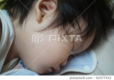 睡覺 睡覺 92077432