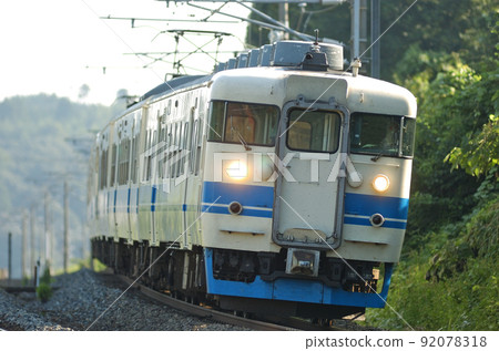 Hokuriku Main Line Hosorogi-Awara Onsen JR West 413 series B06 organization (Kanazawa) Hokuriku Main Line Hosorogi-Awara Onsen JR West 413 series B06 organization (Kanazawa) 92078318