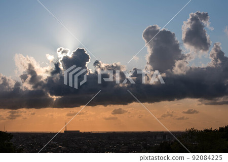 杜鵑花盛開的大乘寺九靈公園的夜景 杜鵑花盛開的大乘寺九靈公園的夜景 92084225