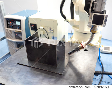 Robot type welding machine 92092971