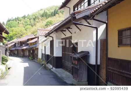 銀礦所在的大森地區的城市景觀 銀礦所在的大森地區的城市景觀 92095439