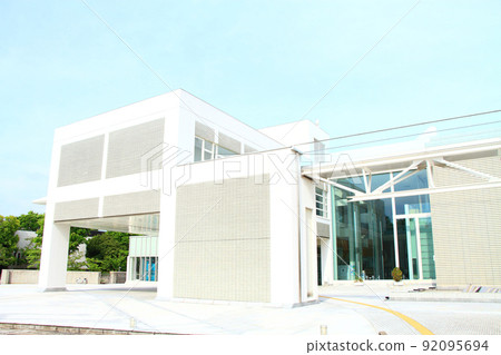 岐阜市風景、岐阜縣立圖書館 岐阜市風景、岐阜縣立圖書館 92095694