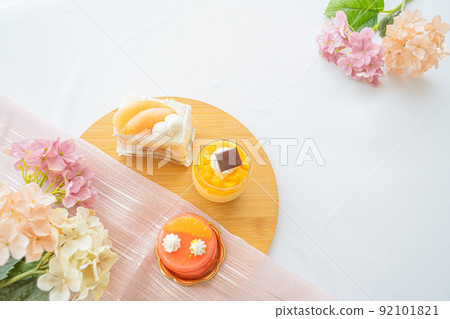 甜點繡球花和蛋糕壁紙 甜點繡球花和蛋糕壁紙 92101821