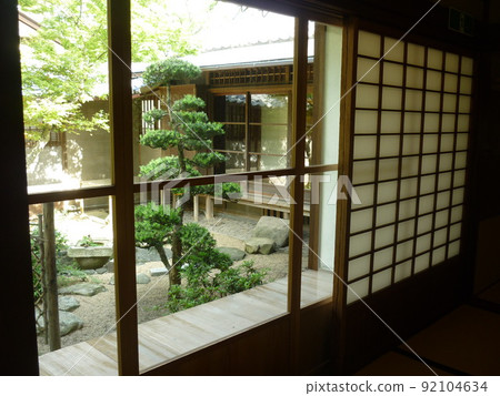 Former Yasukawa House windowsill Former Yasukawa House windowsill 92104634