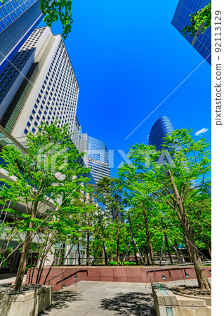 Cityscape of Konan, Minato-ku, Tokyo Shinagawa Central Garden and buildings 92113129