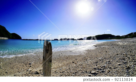 從沖繩縣阿嘉島前濱海灘拍攝的海景 從沖繩縣阿嘉島前濱海灘拍攝的海景 92113814