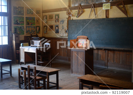 Classroom at the branch school of the cape-2 Classroom at the branch school of the cape-2 92119007