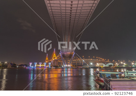 Bhumibol Bridge, Chao Phraya River Bridge. Turn on the lights in many colors at night. 92123746