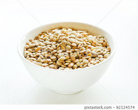 Lentils in a bowl Lentils in a bowl 92124574