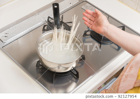 [中間主婦煮掛麵] 92127954