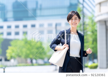 Women's business commuting office Women's business commuting office 92128361