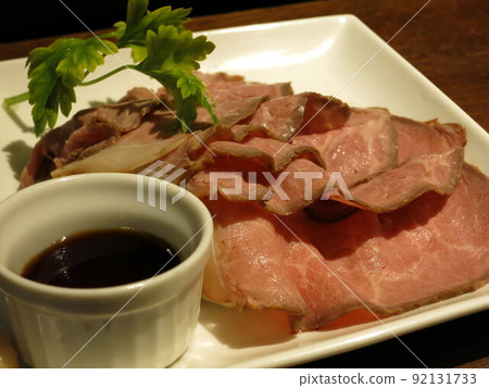 English roast beef ⑤ English roast beef ⑤ 92131733