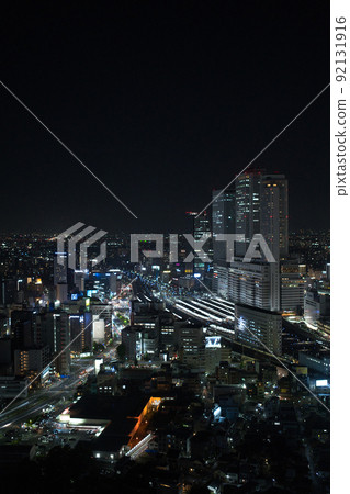 Night view of the building at Nagoya Station as seen from the skyscraper (Sasashima Live) Vertical composition ② 92131916