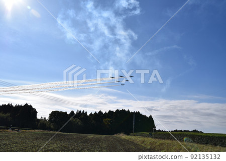 T-4 Blue Impulse Acrobat Flight Flying Brilliant Delta Formation 92135132