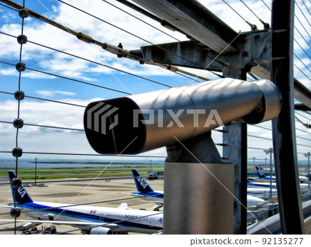[Tokyo] Telescope at Haneda Airport 92135277