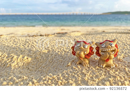 Shisa and the sea Toyo's most beautiful Yonaha Maehama beach 92136872