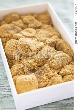 Warabimochi Warabimochi 92137024