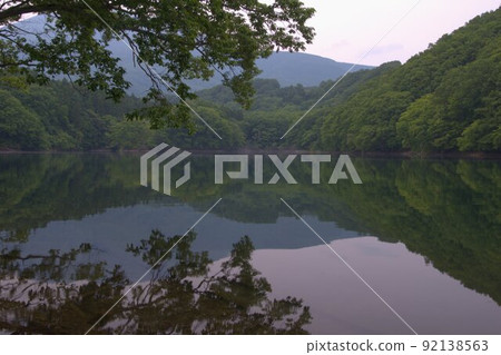 宮城縣七宿市町郎湖的落日 92138563