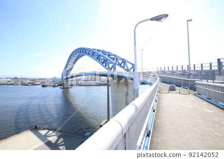 Chishima Bridge Taisho Ward Osaka City Scenery Taisho Inner Harbor Fleet Warehouse Material Storage Showayama Truss Architecture Osaka Bay Scenery 92142052