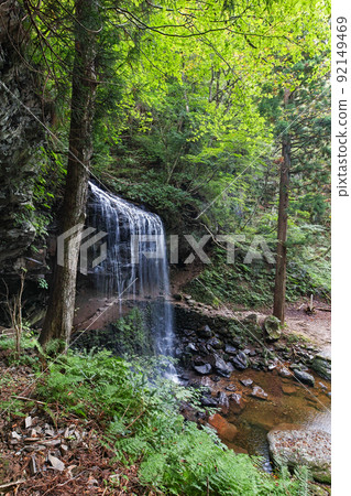 岡山縣 / 岩井瀑布(Iwai Waterfall / Uramino Falls) 日本為數不多的可以完全放在背後的瀑布之一 岡山縣 / 岩井瀑布(Iwai Waterfall / Uramino Falls) 日本為數不多的可以完全放在背後的瀑布之一 92149469