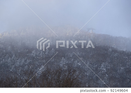 Quiet slope ski resort in the evening Quiet slope ski resort in the evening 92149604