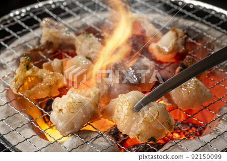 用荷爾蒙烤的荷爾蒙 92150099