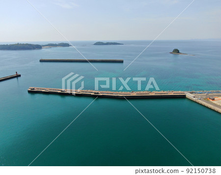 Aerial view of the harbor scenery from the sea of Minamata Port 92150738