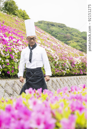 Chef middle-aged chef grand chef Chef middle-aged chef grand chef 92151275