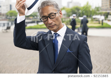 Men walking along the beach Senior middle-aged Japanese 92151665