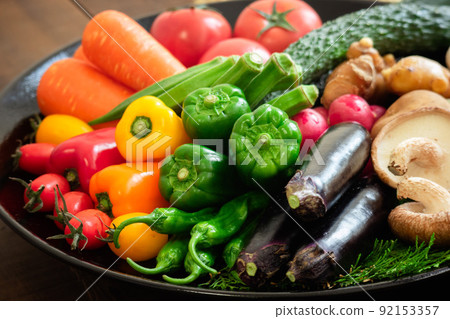 Various vegetables (3) Various vegetables (3) 92153357
