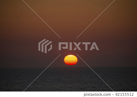 夕陽 92155512