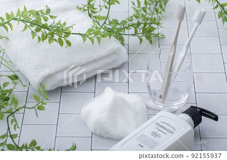 Bubbles placed on tiles and soap dispenser Bubbles Bubbles placed on tiles and soap dispenser Bubbles 92155937