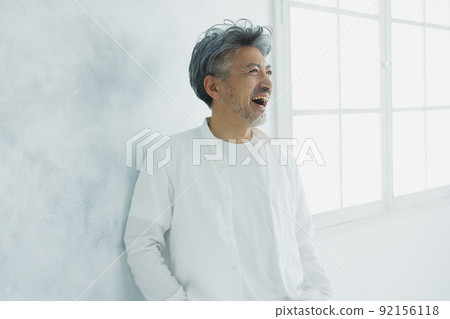 Gray hair man Gray hair man 92156118