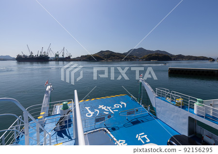 Iwagi Island Ferry Terminal, Koko Port (Iwagi Island, Ehime Prefecture) and surrounding area scenery Iwagi Island Ferry Terminal, Koko Port (Iwagi Island, Ehime Prefecture) and surrounding area scenery 92156295