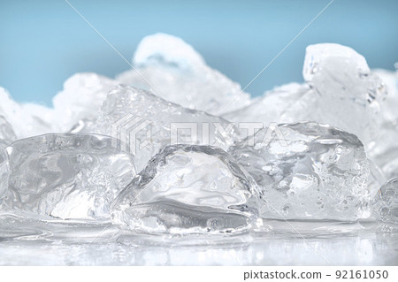 Cold and delicious ice 92161050