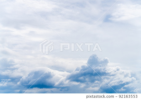 藍天/白雲(雨前的天空) 藍天/白雲(雨前的天空) 92163553