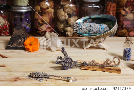 Dried Lavender With Palo Santo Wood and Abalone Shell For Smudging Ritual 92167329