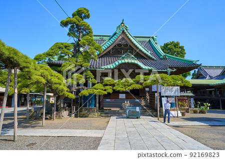 東京都葛飾區柴又的大煞堂和水龍松 東京都葛飾區柴又的大煞堂和水龍松 92169823