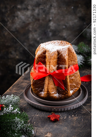 Traditional Christmas Italian cake pandoro Traditional Christmas Italian cake pandoro 92171330
