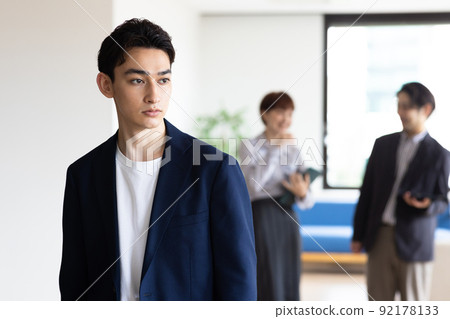 全球跨國公司 92178133