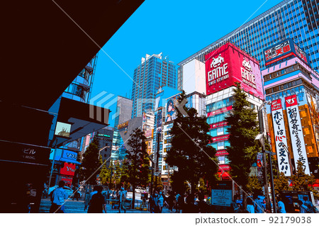 假期在秋葉原享受購物的人和風景的插圖 92179038