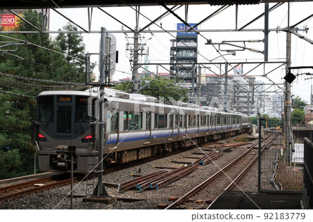 JR西京橋站（內循環）出發的225號線列車 92183779