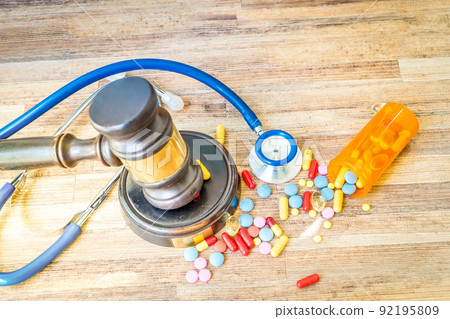 medical law concept 92195809