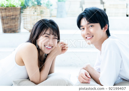Young couple Young couple 92199407