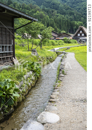 夏川白川鎮 夏川白川鎮 92199713